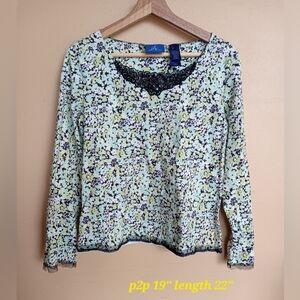 JH Collectibles Floral Long Sleeve Top - Cream and Black